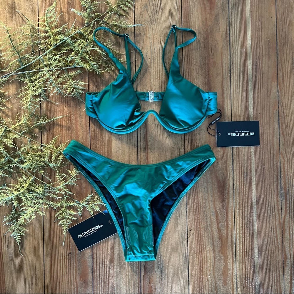 PrettyLittleThing Green Bikini Set
